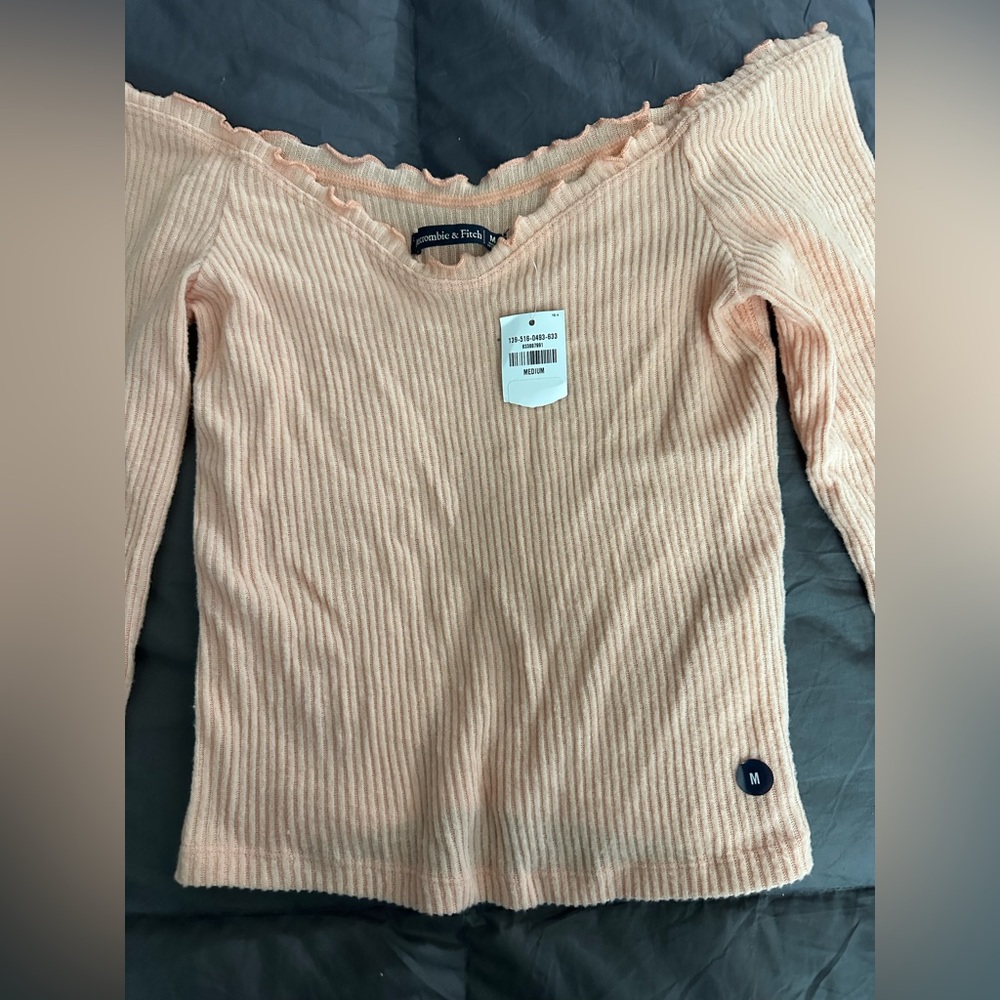 A&F NWT off the shoulder sweater, labeled as medium but fits like a small